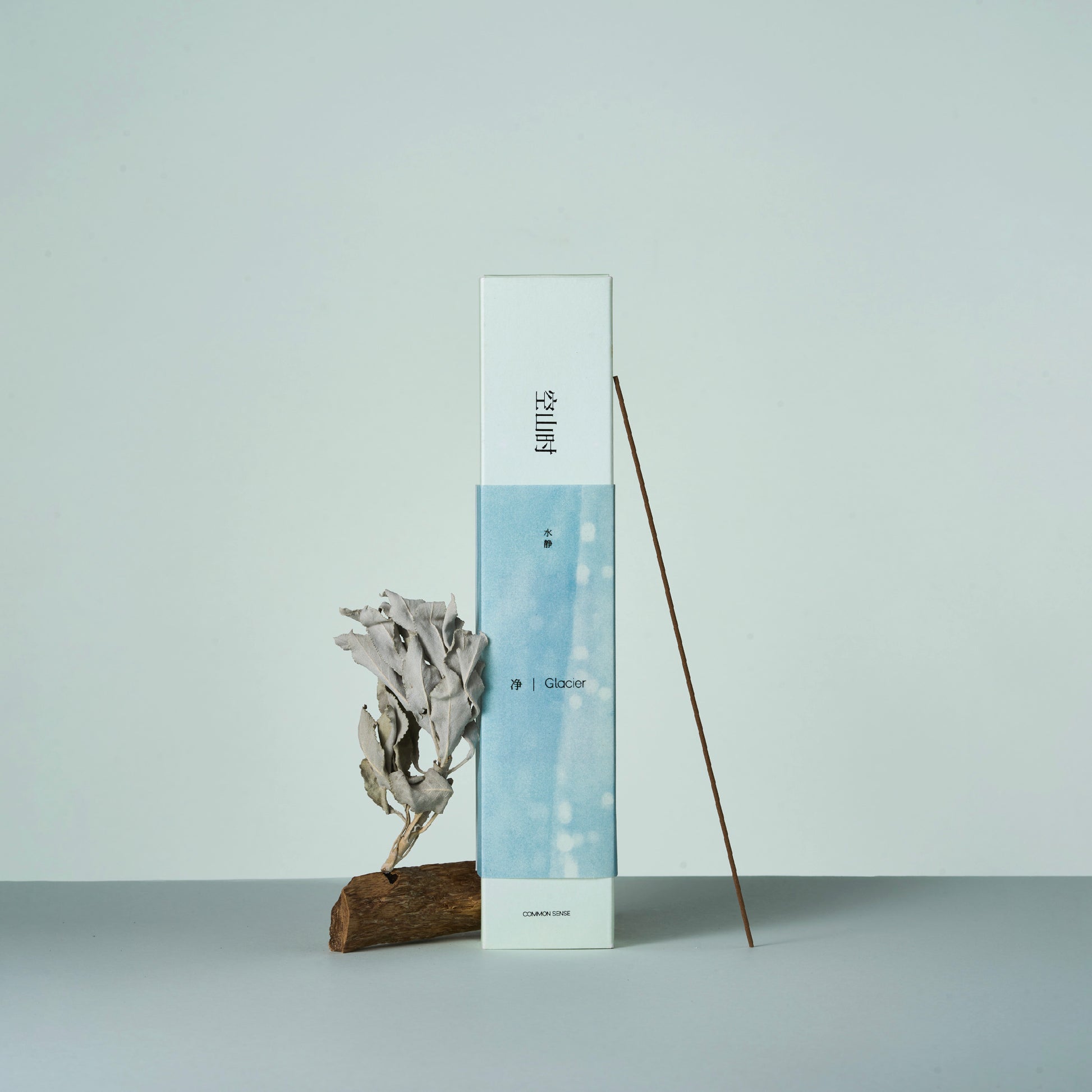 “Glacier Healing Incense Stick - A soothing and refreshing incense inspired by glacial purity, crafted with natural ingredients to promote tranquility and healing. Perfect for meditation, relaxation, and enhancing your home ambiance.”